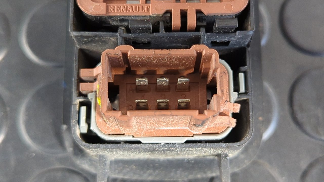 MANDO ELEVALUNAS DELANTERO IZQUIERDO RENAULT LAGUNA II (BG0) - vista 6