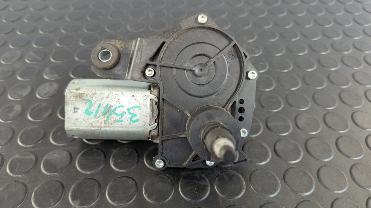MOTOR LIMPIA TRASERO TOYOTA AYGO (KGB/WNB) - vista 6
