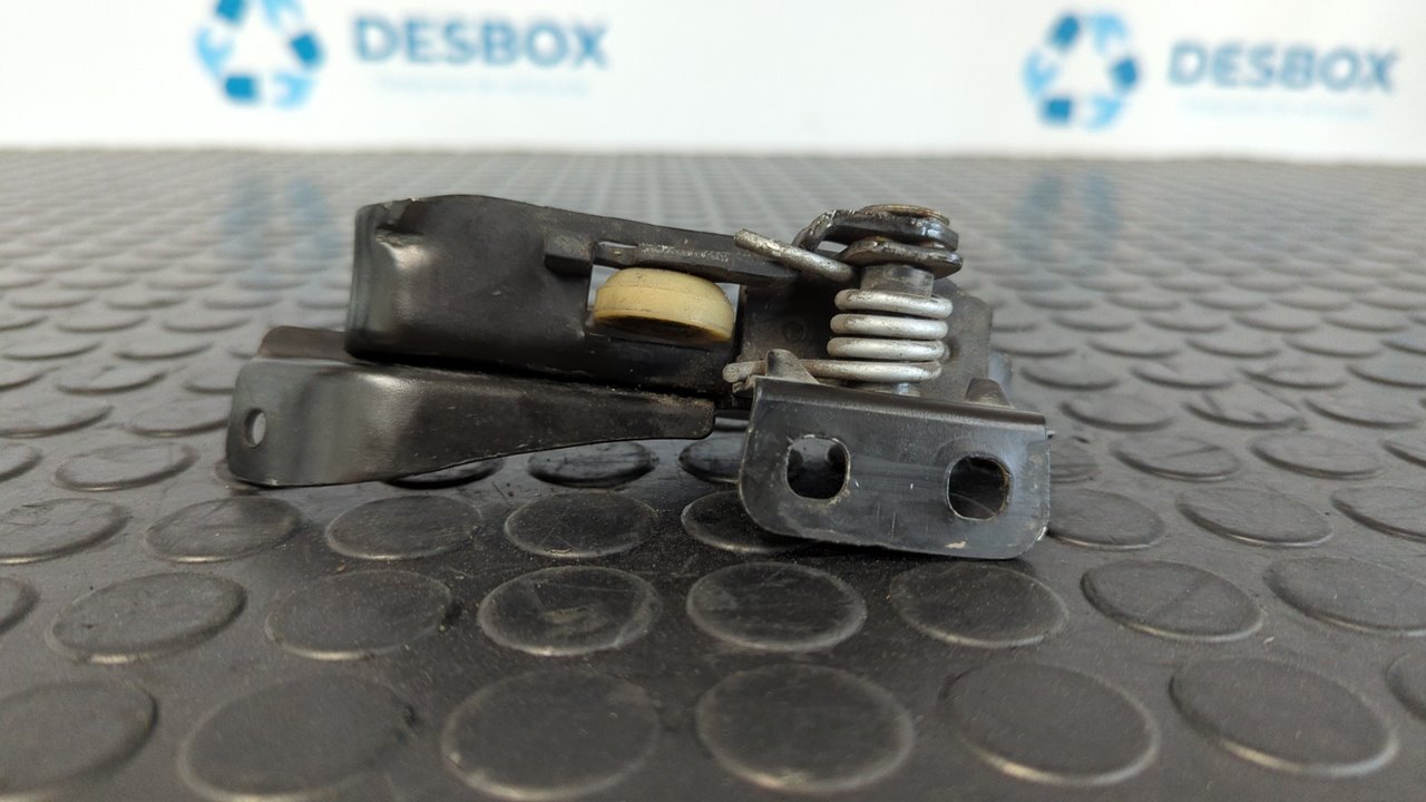 SOPORTE / GUIA PUERTA CORREDERA INTERMEDIO RENAULT KANGOO