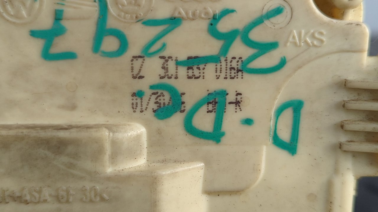 CERRADURA PUERTA DELANTERA DERECHA VOLKSWAGEN PASSAT BERLINA (3C2) - vista 4