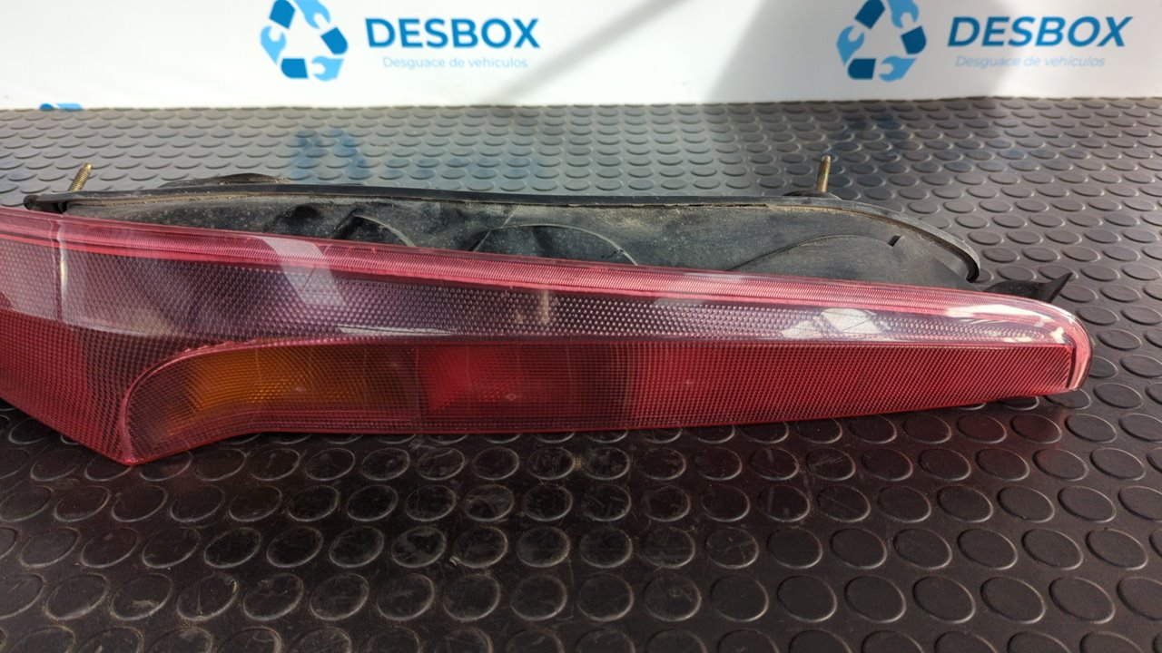 PILOTO TRASERO IZQUIERDO FIAT PUNTO BERLINA (188) - vista 7