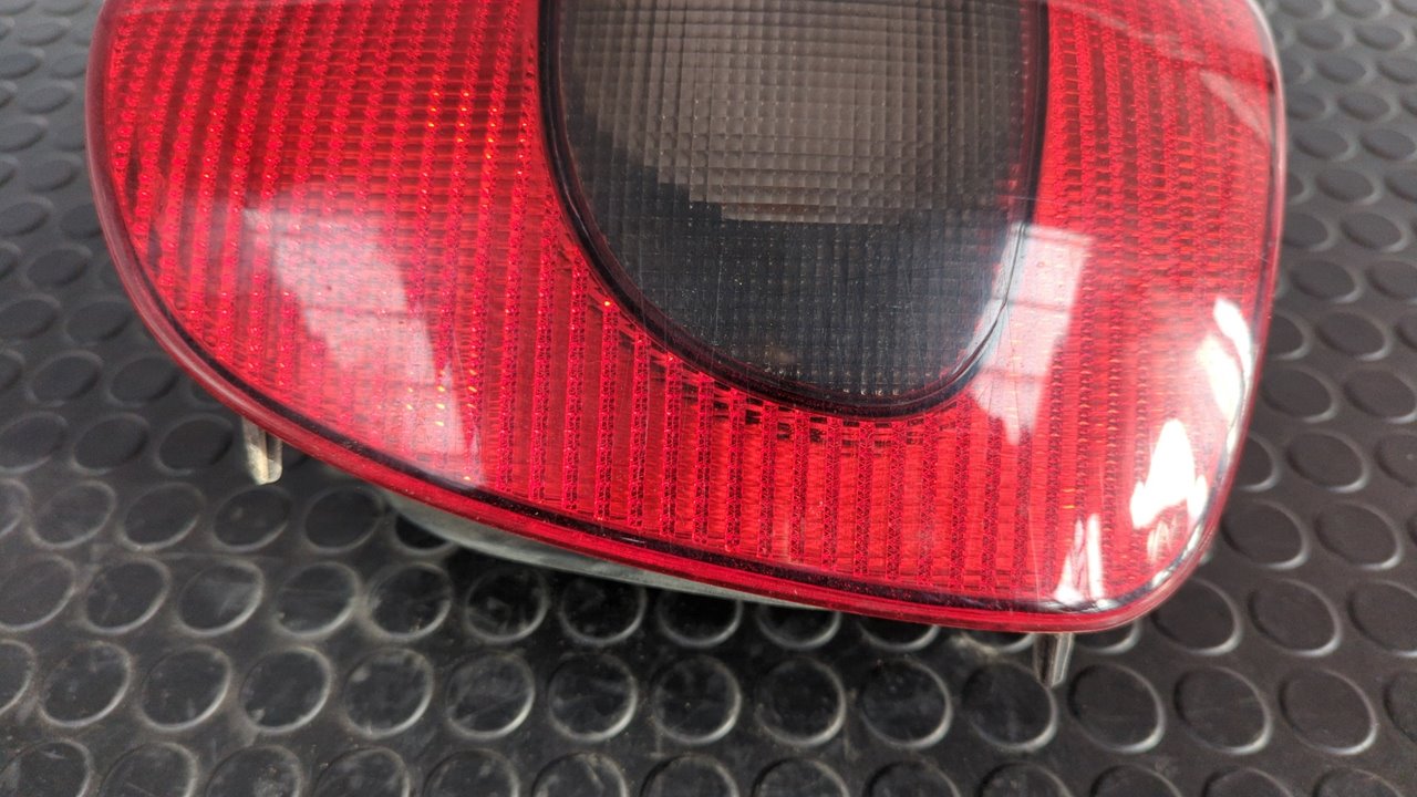 PILOTO TRASERO DERECHO CITROEN XSARA BERLINA - vista 6