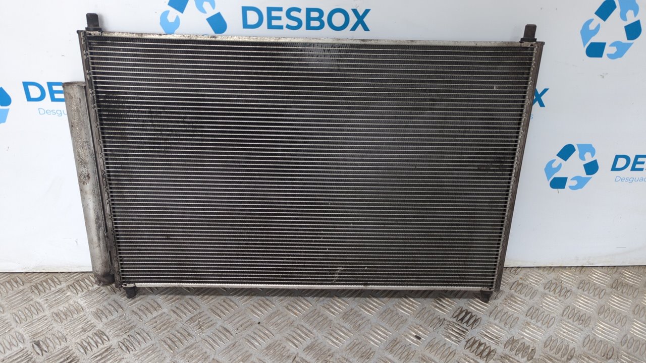 CONDENSADOR / RADIADOR  AIRE ACONDICIONADO TOYOTA AURIS - vista 2