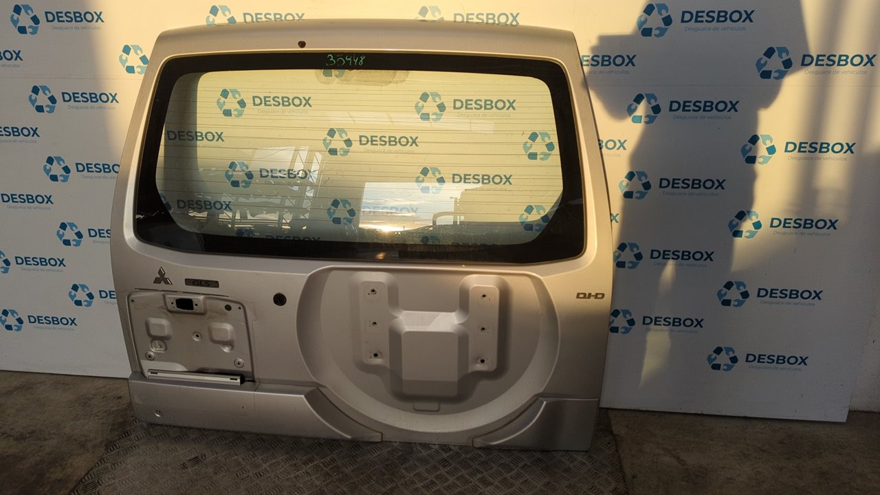 PORTON TRASERO MITSUBISHI MONTERO (V80/V90)