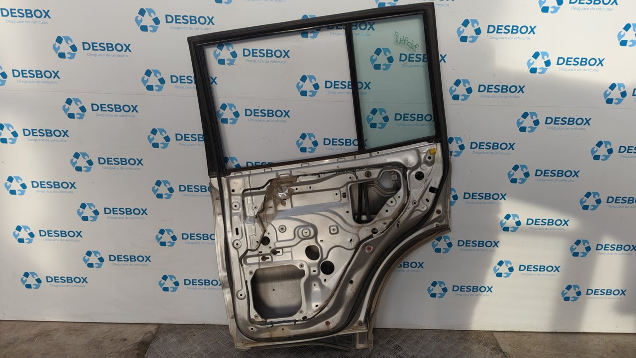 PUERTA TRASERA DERECHA MITSUBISHI MONTERO (V80/V90) - vista 6