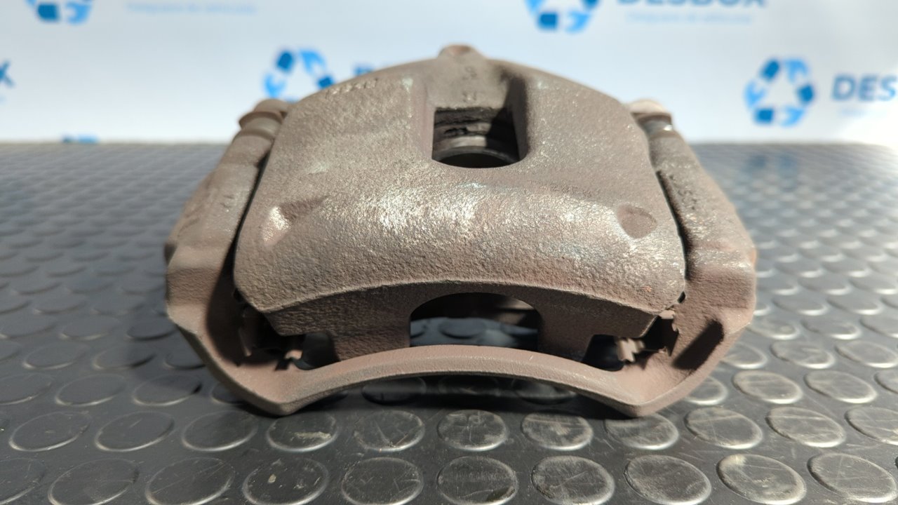 PINZA DE FRENO DELANTERA DERECHA TOYOTA AURIS - vista 5