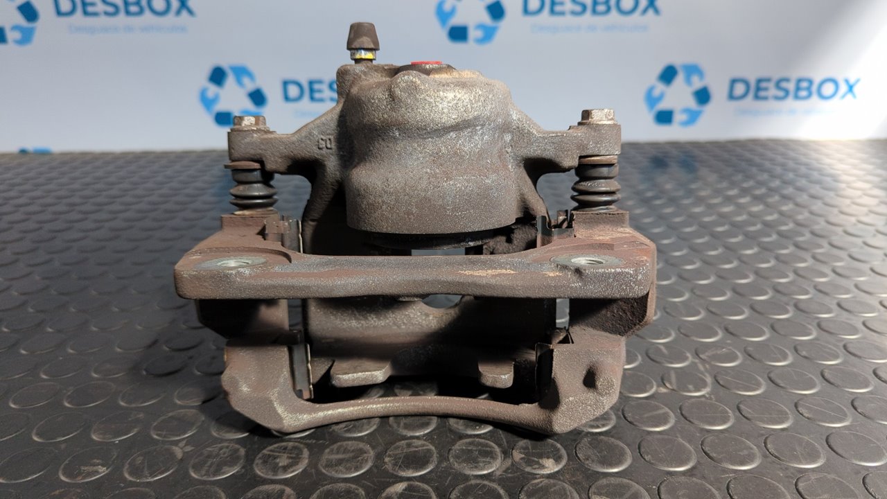 PINZA DE FRENO DELANTERA IZQUIERDA TOYOTA AURIS - vista 5