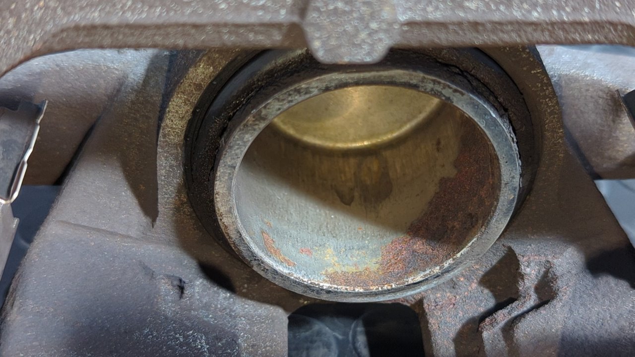 PINZA DE FRENO DELANTERA IZQUIERDA TOYOTA AURIS - vista 7