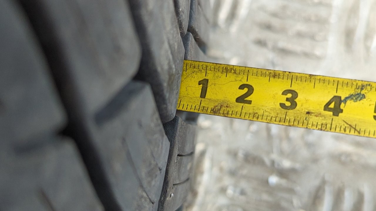 NEUMATICO - vista 11