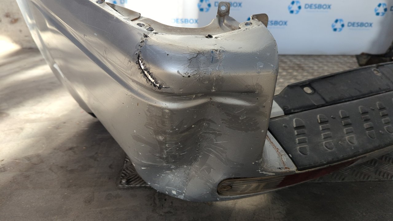 PARAGOLPES TRASERO MITSUBISHI MONTERO (V80/V90) - vista 4