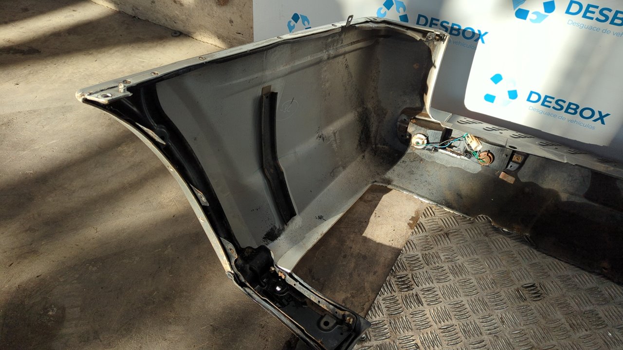 PARAGOLPES TRASERO MITSUBISHI MONTERO (V80/V90) - vista 3