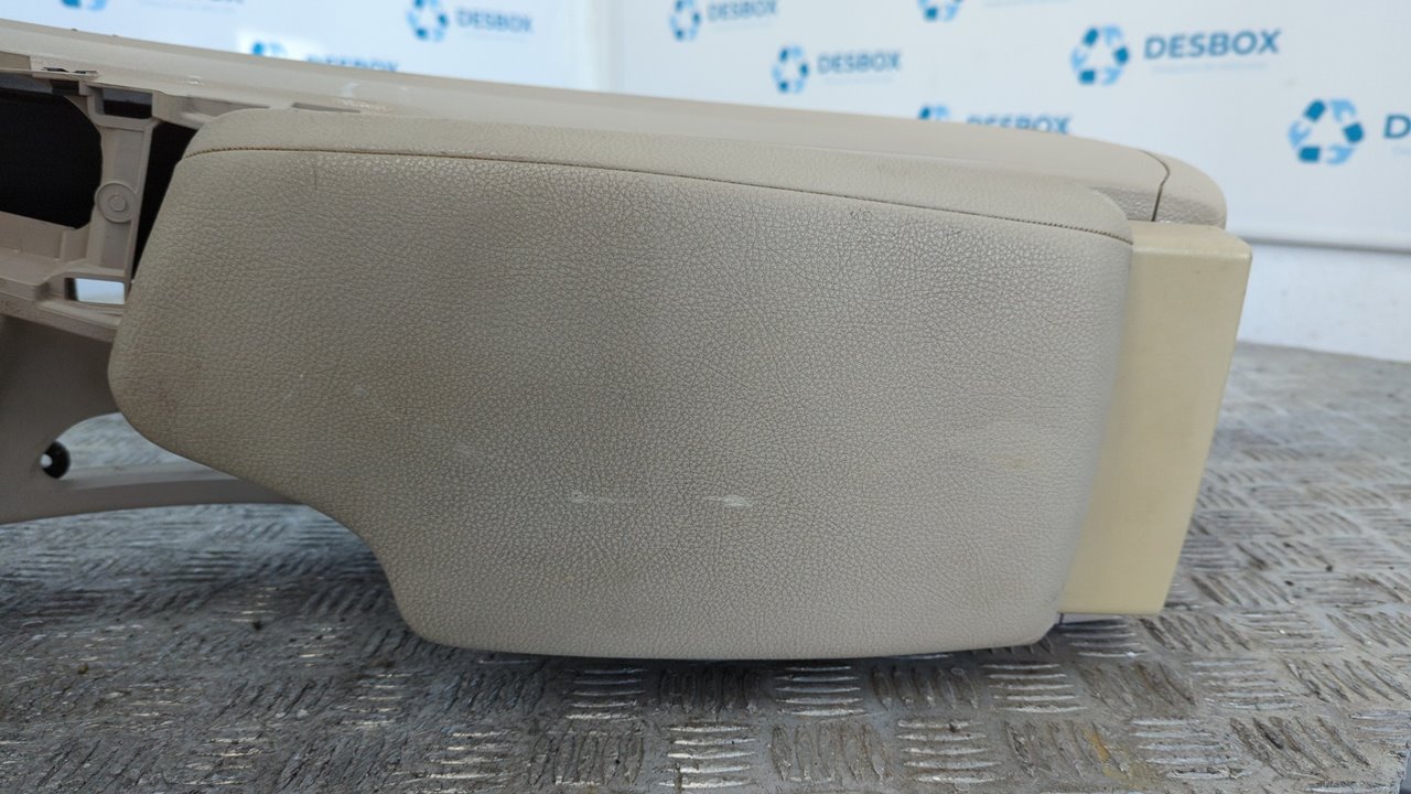 APOYABRAZOS CENTRAL BMW SERIE 4 COUPE (F32) - vista 5