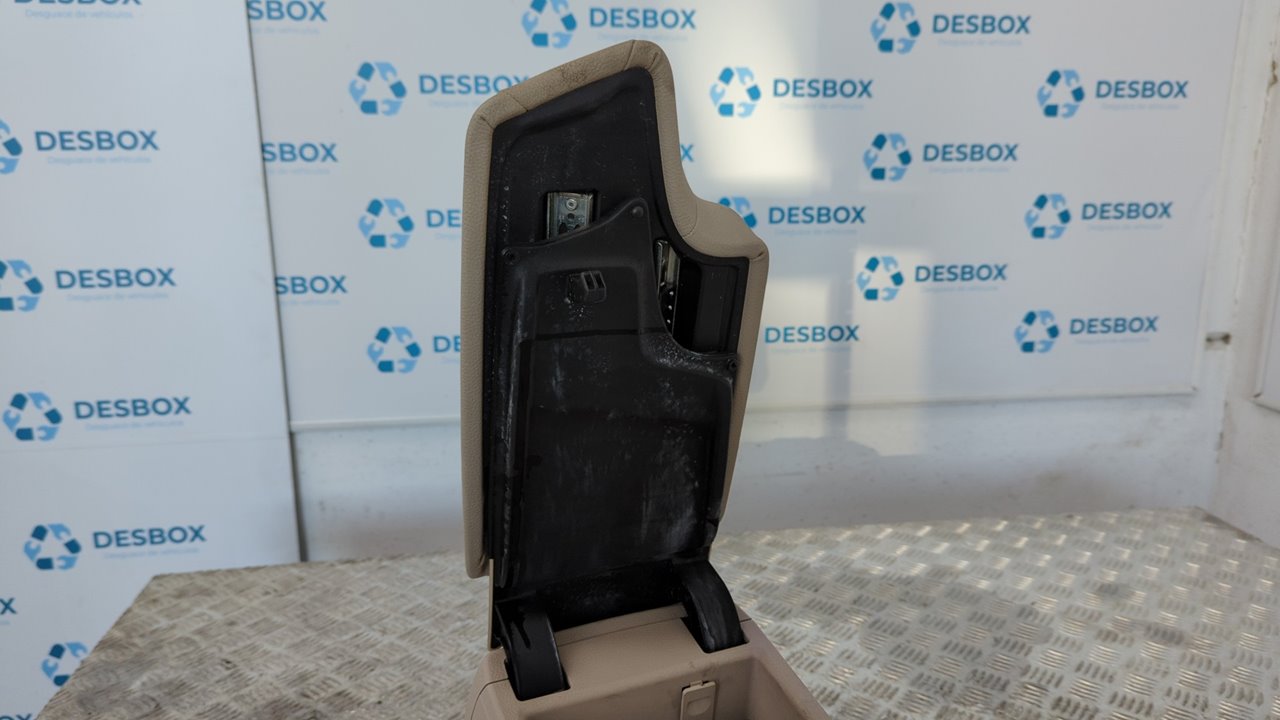 APOYABRAZOS CENTRAL BMW SERIE 4 COUPE (F32) - vista 3