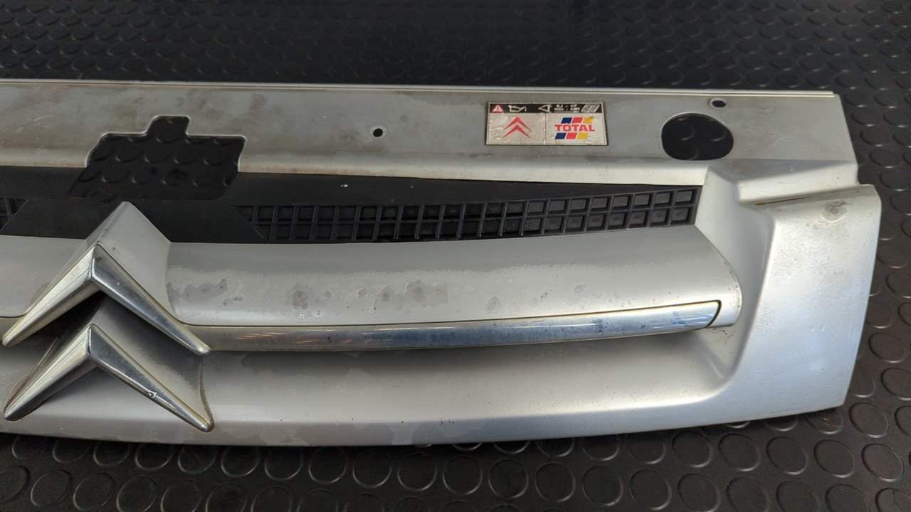 REJILLA DELANTERA CITROEN BERLINGO - vista 2