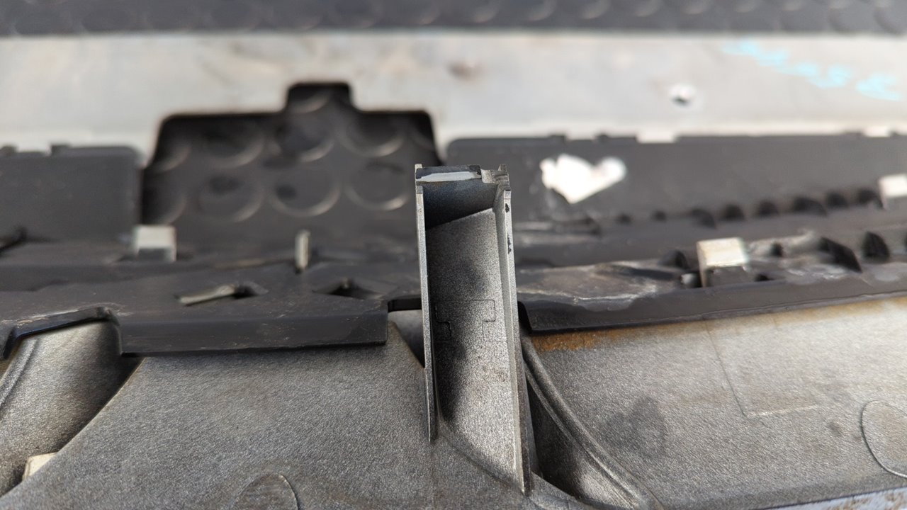 REJILLA DELANTERA CITROEN BERLINGO - vista 4