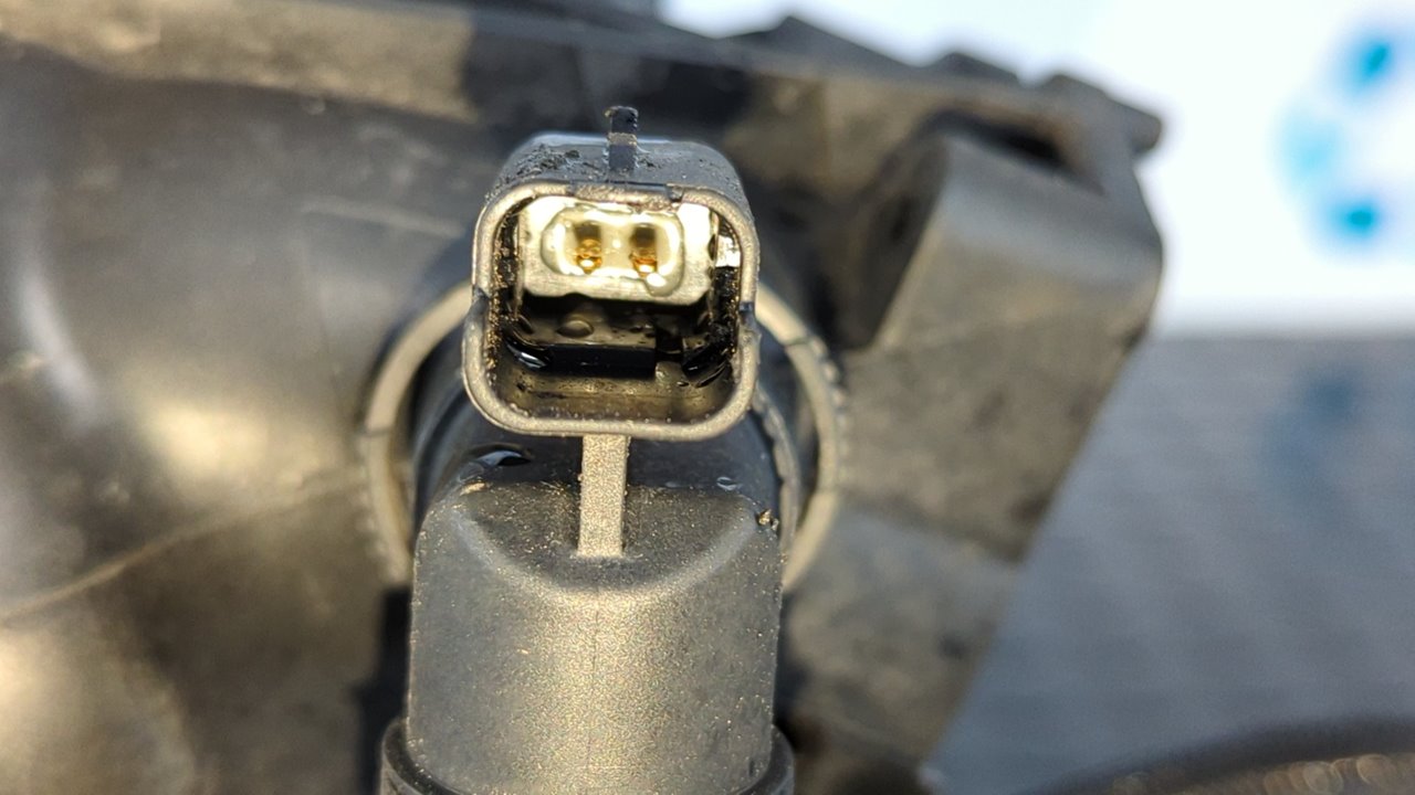 COLECTOR ADMISION PEUGEOT 207 - vista 3