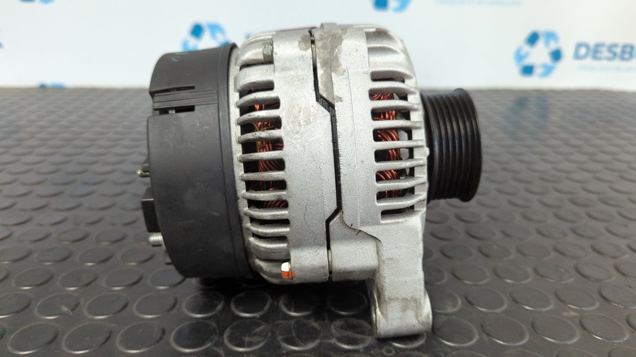 ALTERNADOR AUDI A4 AVANT (B5) - vista 2