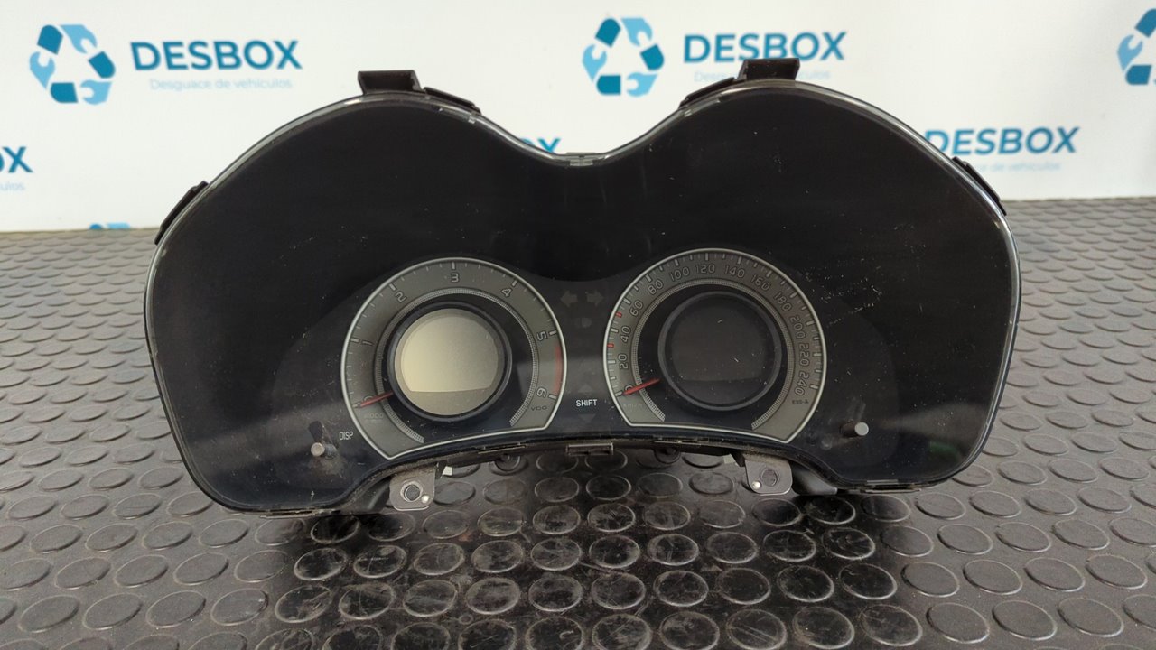 CUADRO INSTRUMENTOS TOYOTA AURIS
