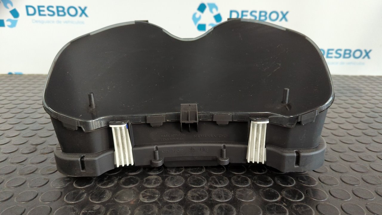 CUADRO INSTRUMENTOS TOYOTA AURIS - vista 8