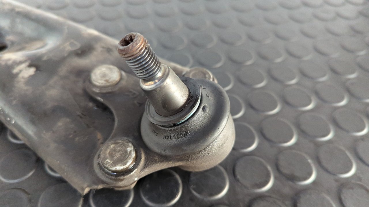 BRAZO DERECHO INFERIOR DELANTERO VOLKSWAGEN GOLF VII LIM. (5G1) - vista 6