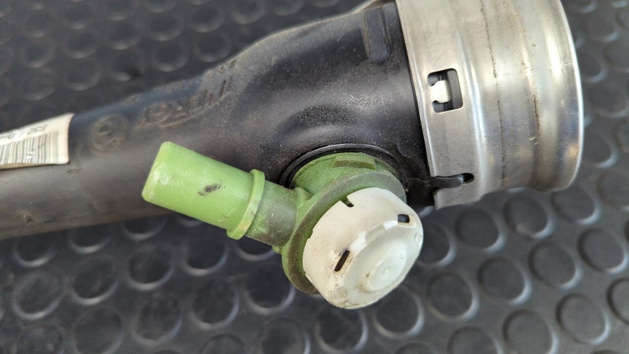 TUBO LLENADO COMBUSTIBLE BMW SERIE 4 COUPE (F32) - vista 5