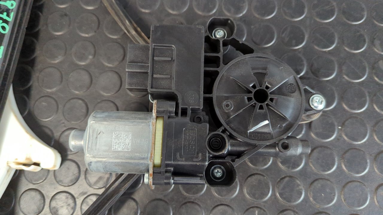 ELEVALUNAS TRASERO DERECHO VOLKSWAGEN GOLF VII LIM. (5G1) - vista 6