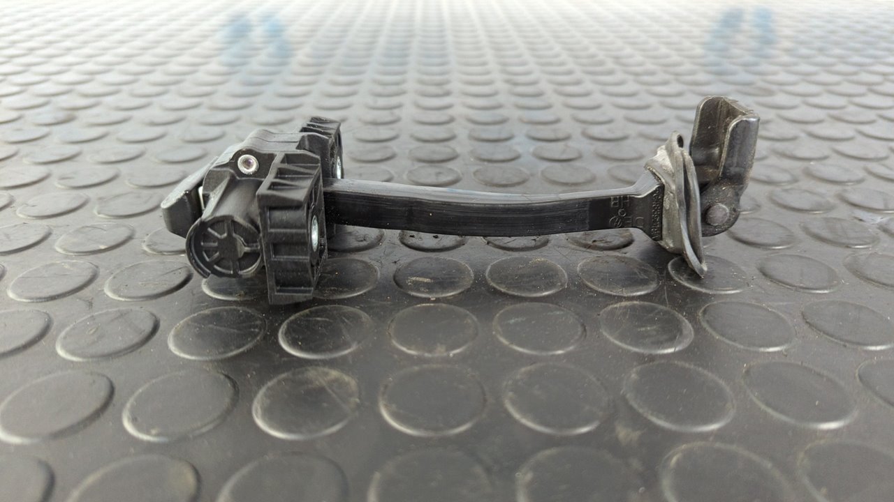 RETENEDOR PUERTA DERECHA VOLKSWAGEN GOLF VII LIM. (5G1) - vista 5