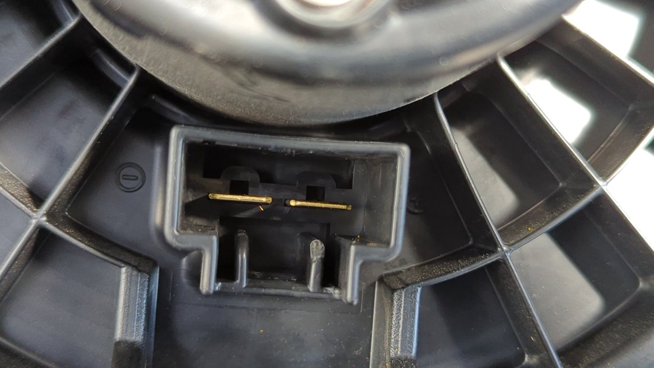 MOTOR CALEFACCION TOYOTA AURIS - vista 3