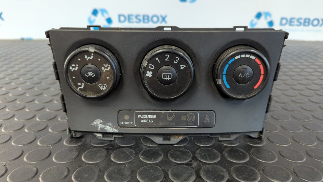 MANDO CLIMATIZADOR TOYOTA AURIS