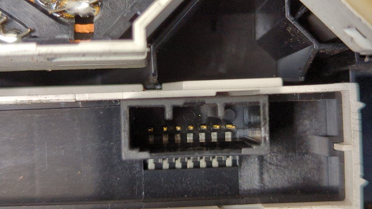 MANDO CLIMATIZADOR TOYOTA AURIS - vista 3