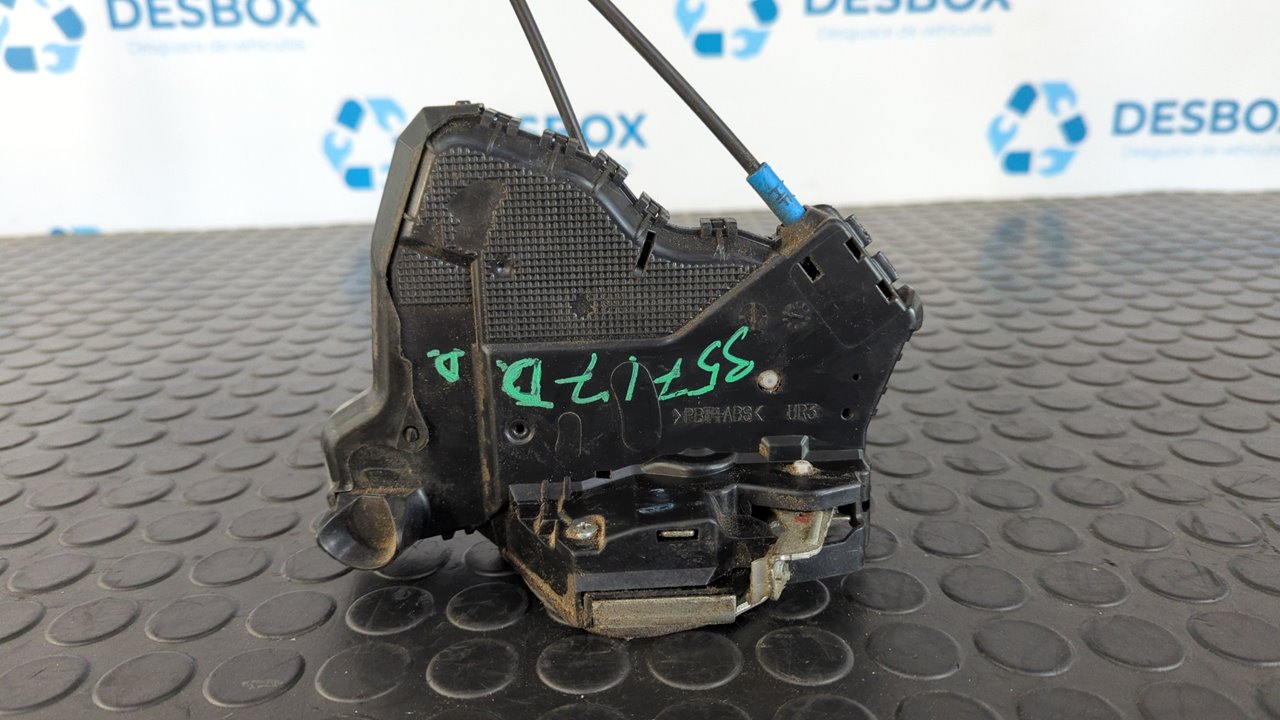 CERRADURA PUERTA DELANTERA DERECHA TOYOTA AURIS