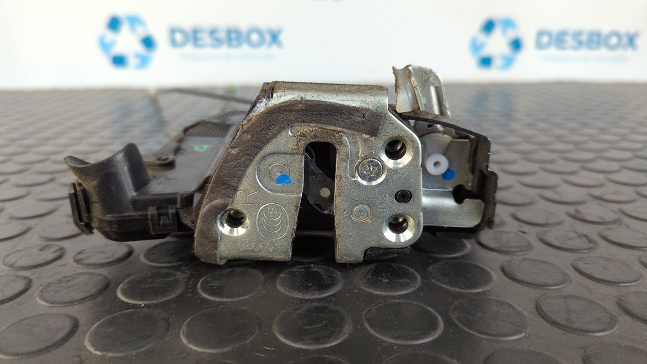 CERRADURA PUERTA DELANTERA DERECHA TOYOTA AURIS - vista 3