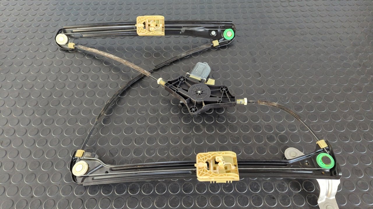 ELEVALUNAS DELANTERO IZQUIERDO VOLKSWAGEN GOLF VII LIM. (5G1) - vista 5