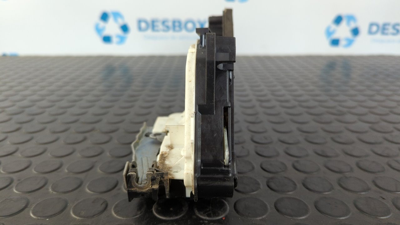 CERRADURA PUERTA DELANTERA DERECHA VOLKSWAGEN GOLF VII LIM. (5G1) - vista 3