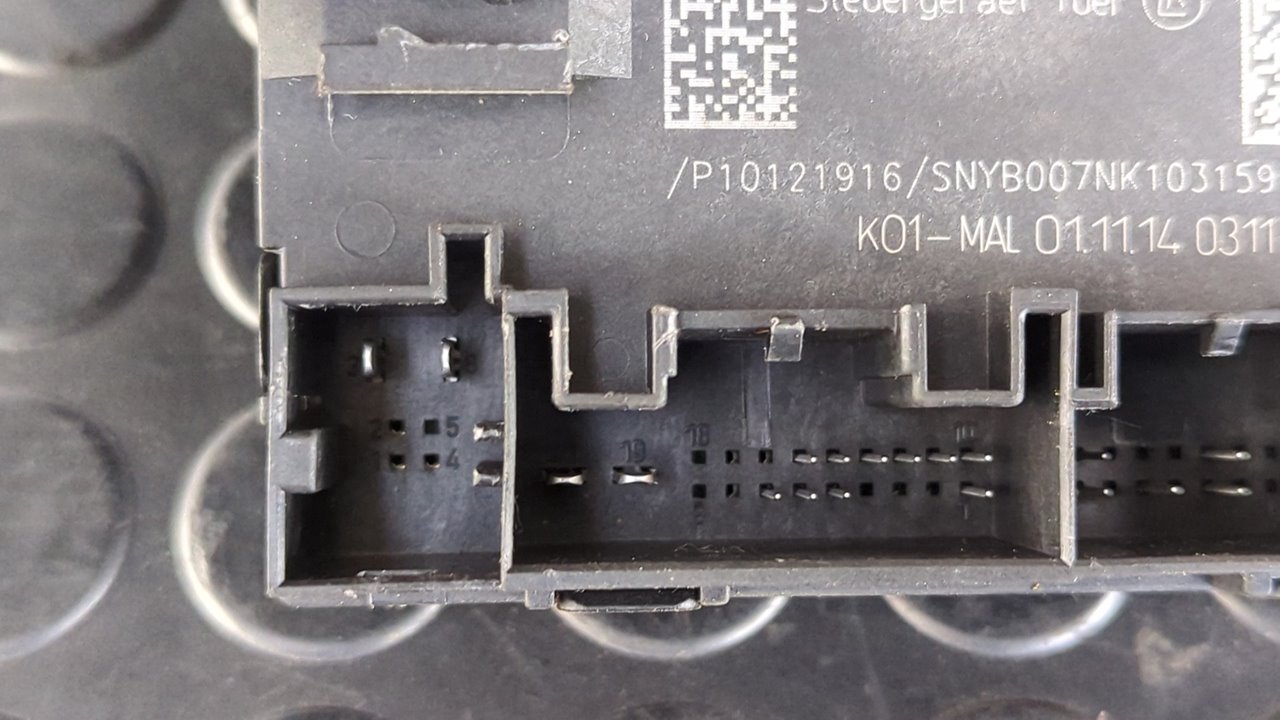 CENTRALITA CIERRE VOLKSWAGEN GOLF VII LIM. (5G1) - vista 5
