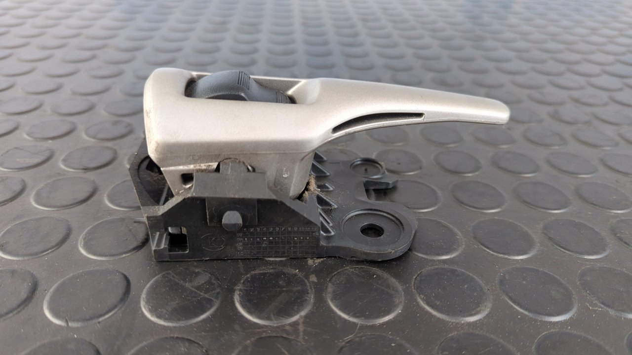 MANETA INTERIOR TRASERA IZQUIERDA TOYOTA AURIS - vista 6