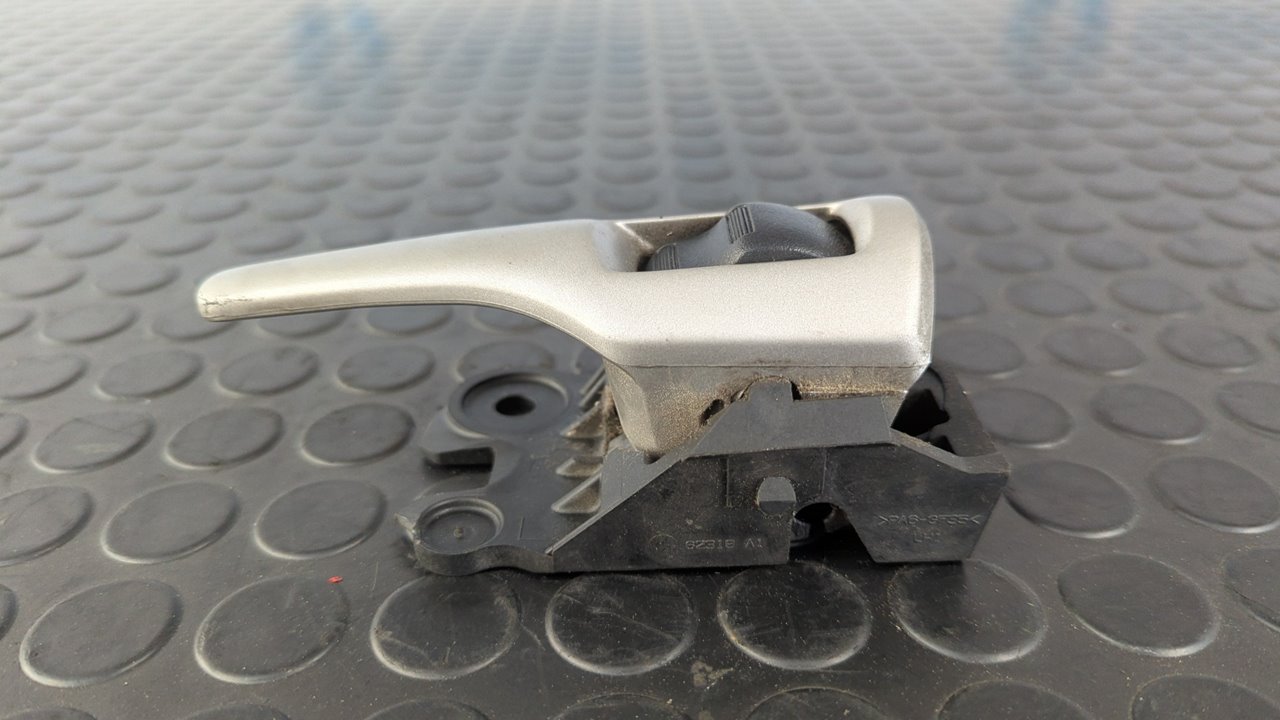 MANETA INTERIOR TRASERA IZQUIERDA TOYOTA AURIS - vista 3