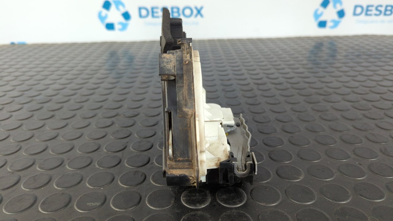 CERRADURA PUERTA TRASERA IZQUIERDA VOLKSWAGEN GOLF VII LIM. (5G1) - vista 5