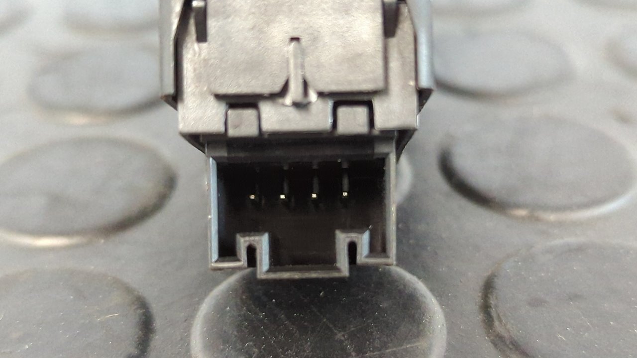 MANDO ELEVALUNAS TRASERO IZQUIERDO VOLKSWAGEN GOLF VII LIM. (5G1) - vista 7