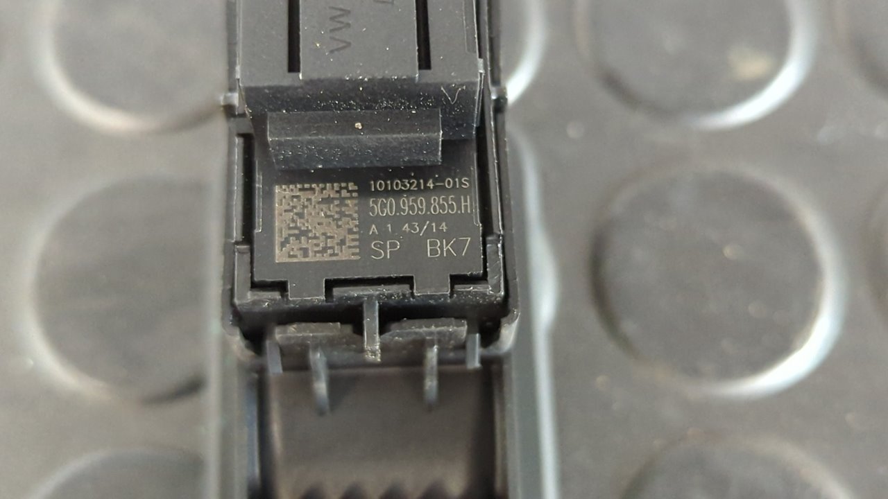 MANDO ELEVALUNAS TRASERO IZQUIERDO VOLKSWAGEN GOLF VII LIM. (5G1) - vista 6