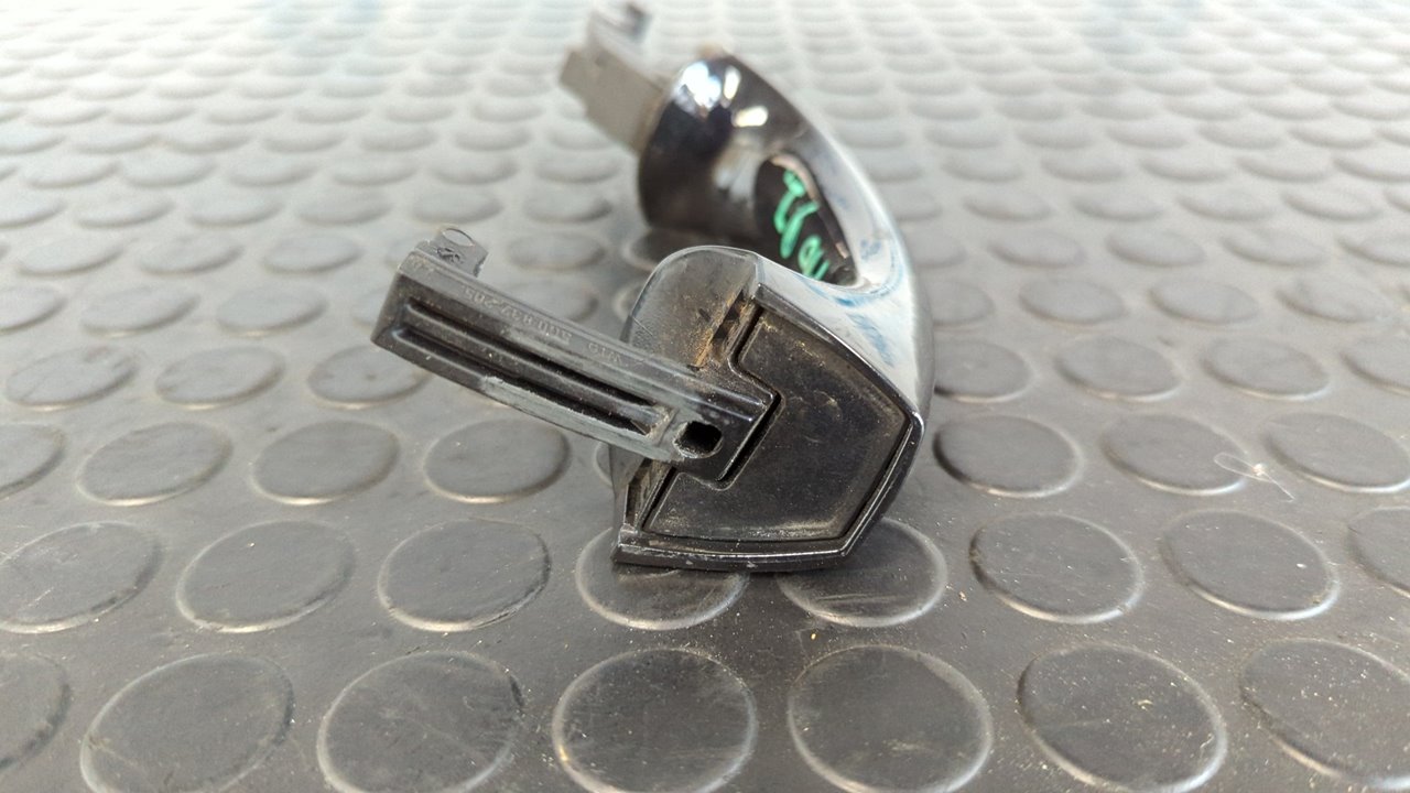 MANETA DELANTERA IZQUIERDA VOLKSWAGEN GOLF VII LIM. (5G1) - vista 2