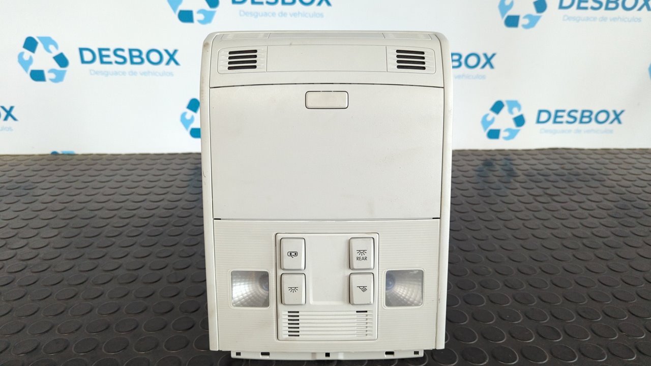 LUZ INTERIOR VOLKSWAGEN GOLF VII LIM. (5G1)