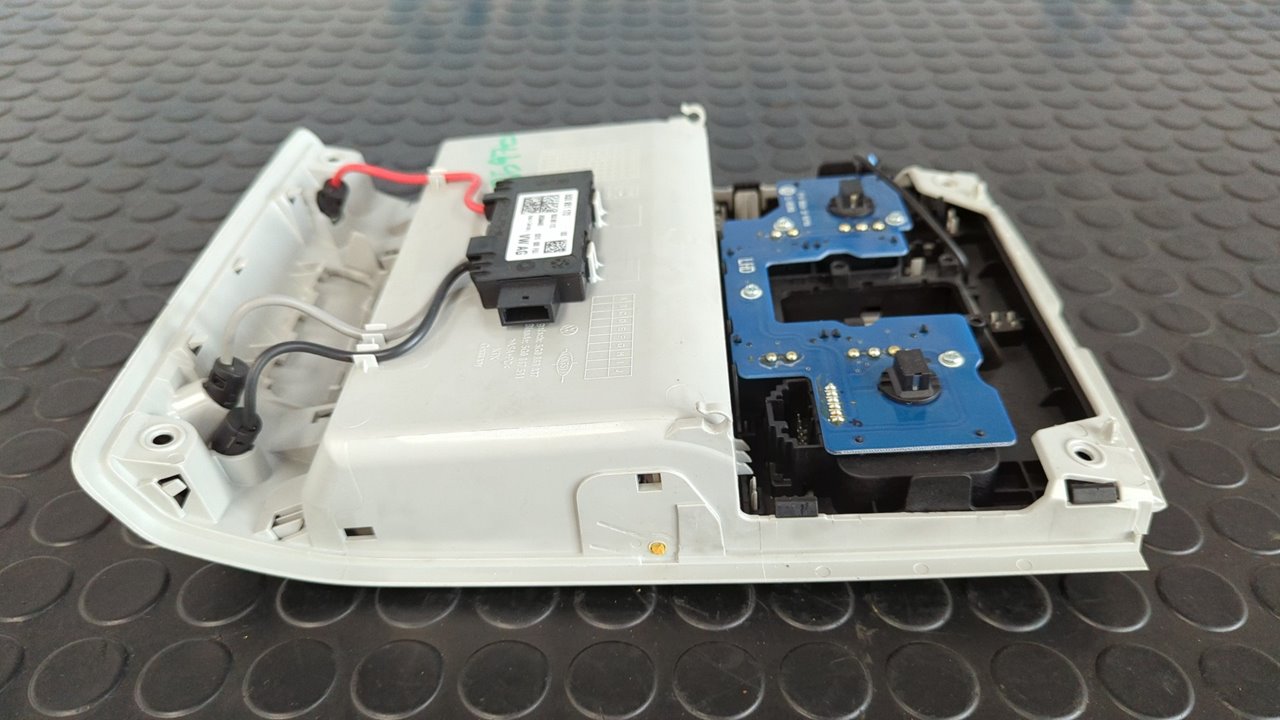 LUZ INTERIOR VOLKSWAGEN GOLF VII LIM. (5G1) - vista 7