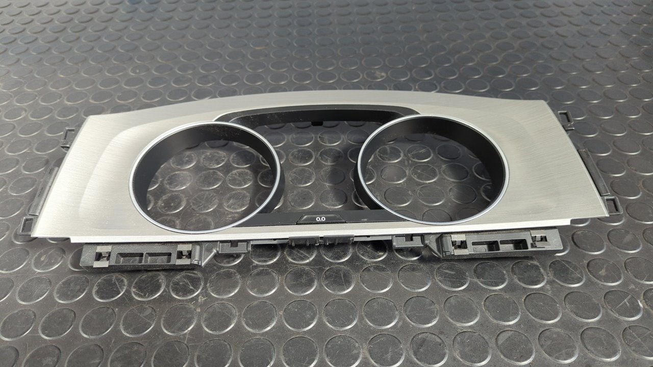 MOLDURA VOLKSWAGEN GOLF VII LIM. (5G1) - vista 7