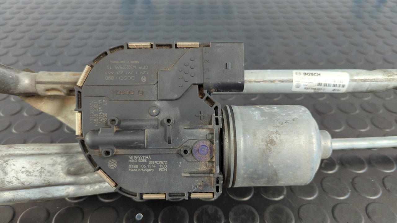 MOTOR LIMPIA DELANTERO VOLKSWAGEN GOLF VII LIM. (5G1) - vista 4