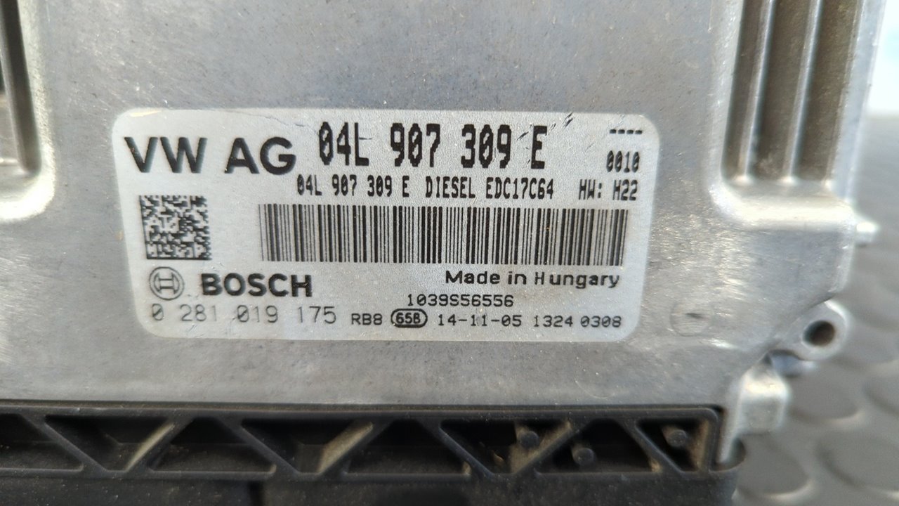 CENTRALITA MOTOR UCE VOLKSWAGEN GOLF VII LIM. (5G1) - vista 3