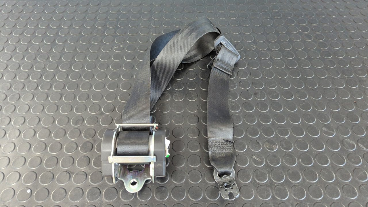 CINTURON TRASERO IZQUIERDO VOLKSWAGEN GOLF VII LIM. (5G1)