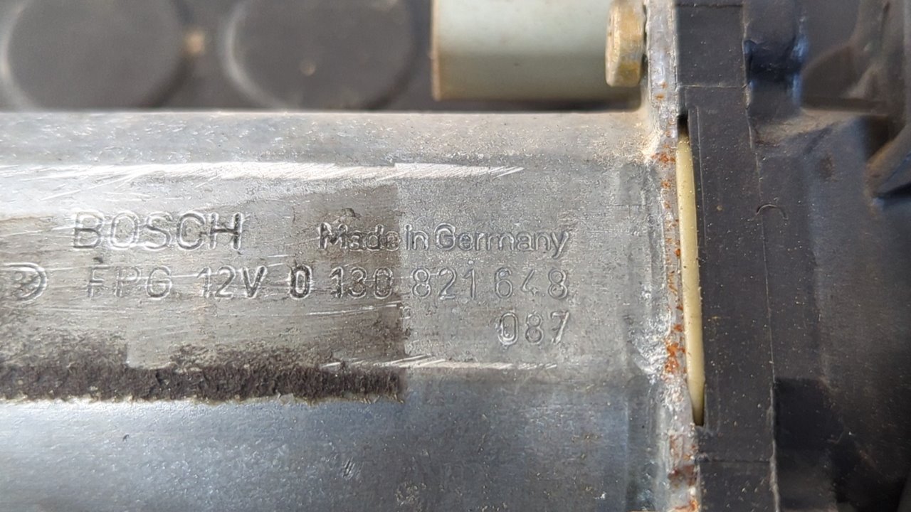 ELEVALUNAS DELANTERO DERECHO PEUGEOT 306 BERLINA 3/4/5 PUERTAS (S2) - vista 3