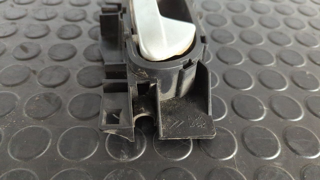 MANETA INTERIOR DELANTERA DERECHA PEUGEOT PARTNER KOMBI - vista 6