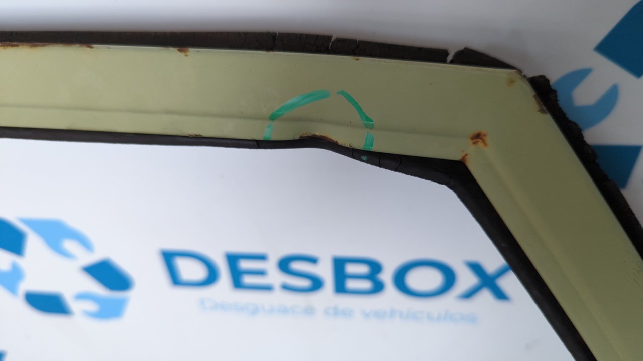 PUERTA DELANTERA DERECHA MERCEDES-BENZ CLASE E (W114/W115) - vista 8